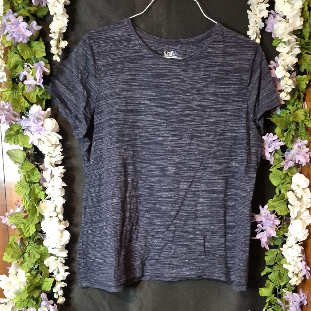 croft & barrow navy heather v-neck tee